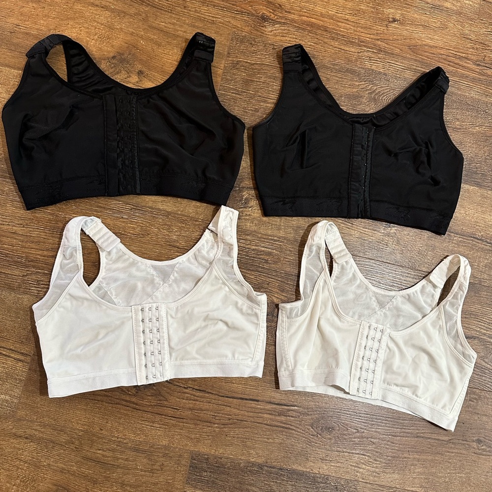 2 Marena and 2 compression bras